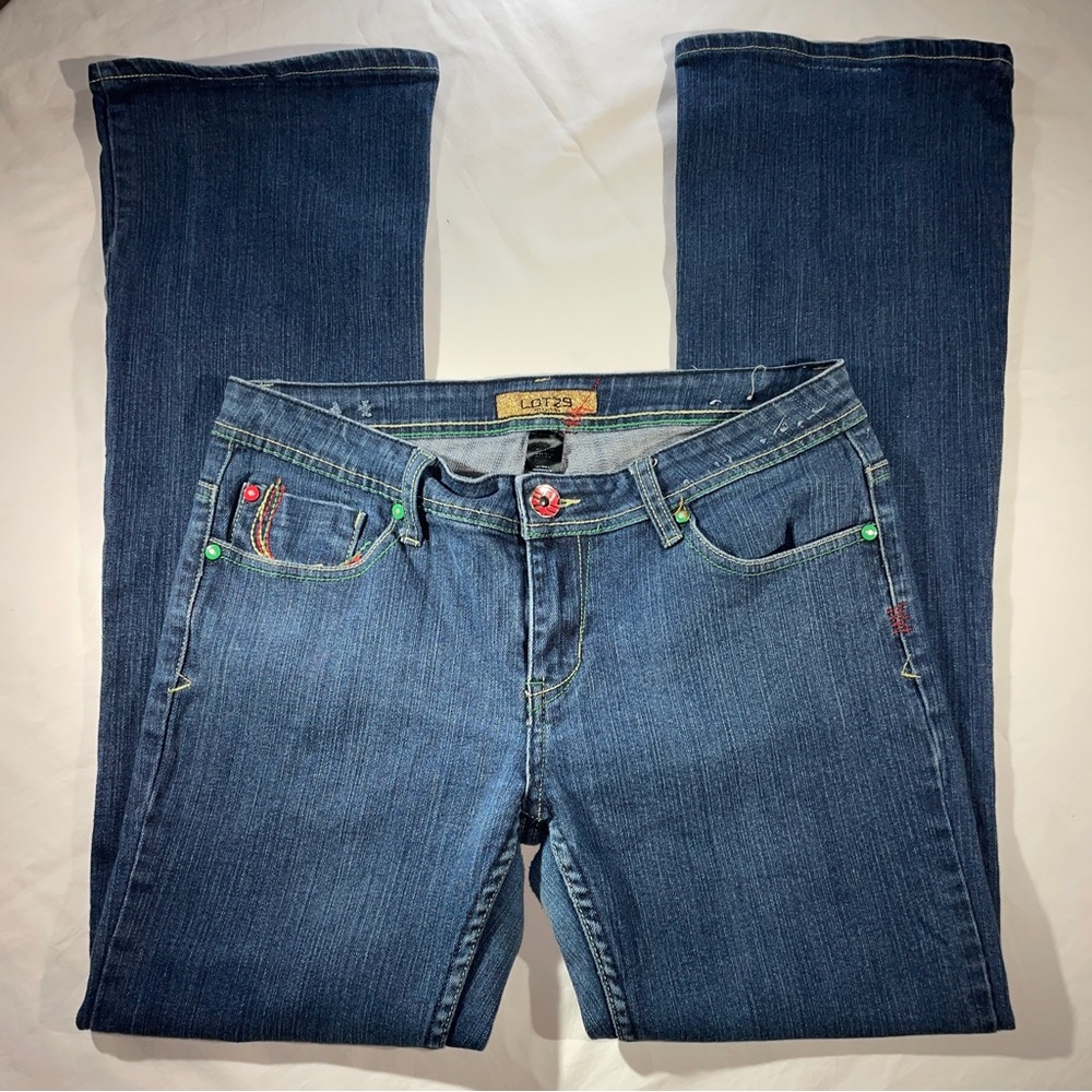 Lot 29 ladies jeans (No size tag) waist measures at 30